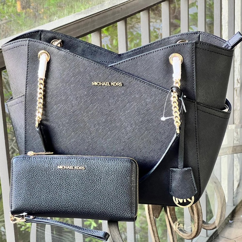 ✨ Michael Kors Black & Gold Luxury Set: Elevate Your Style! 🖤🌟